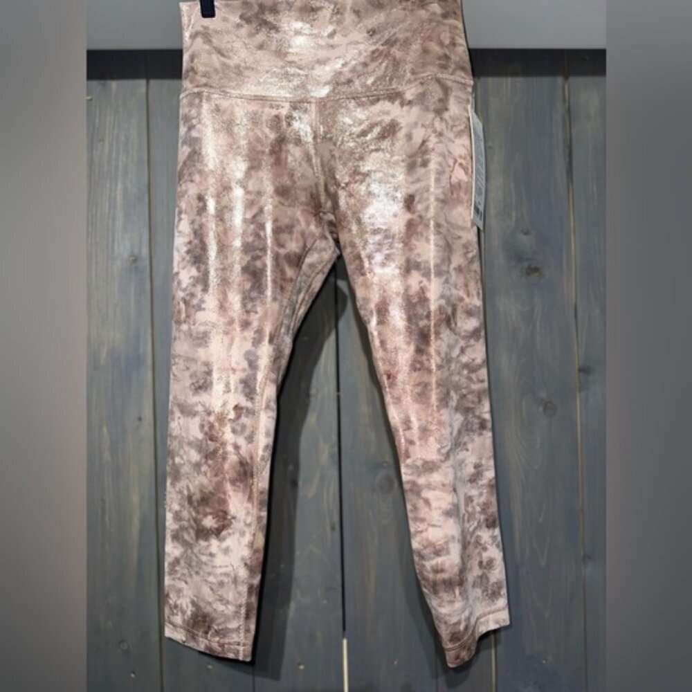 Lululemon - High rise Align Shine 23” NWT